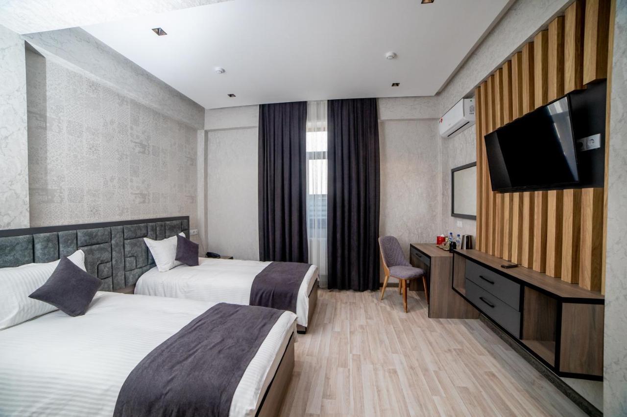 Hotel New York Tașkent Exterior foto